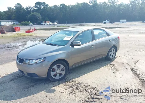 2010 Kia Forte Ex из США, поврежденный, VIN KNAFU4A24A5110380